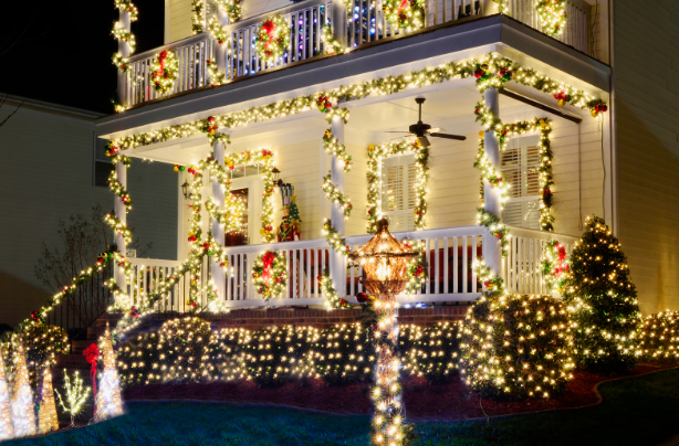 Plymouth-CA-christmas-light-installation Xmas Light Brothers