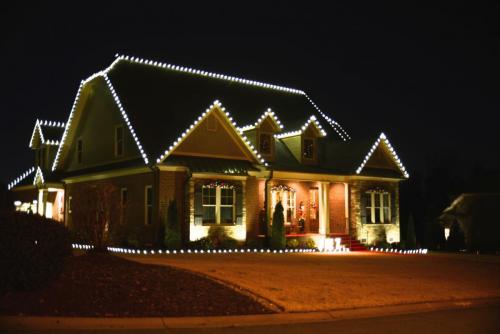 Plymouth-Christmas-lights-rental Xmas Light Brothers